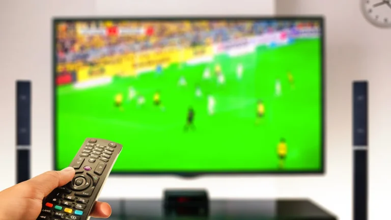 IPTV- Melhor Lista IPTV 2026- Teste IPTV Instituto Rondônia 16 Adobestock 298852361 Watch Soccer On Tv With Remote Main 2023